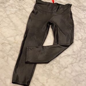 Faux Leather Active Cropped Leggings